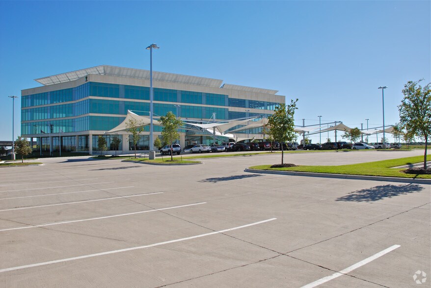 More Photos Of 5900 S Lake Forest Dr, McKinney Office For Lease
