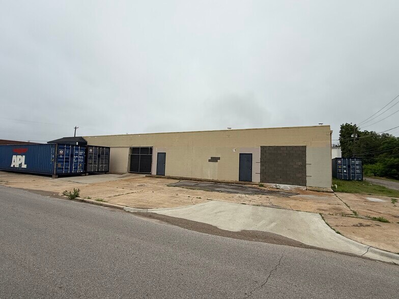 More Photos Of 1501 W Main St, Oklahoma City Industrial For Sale