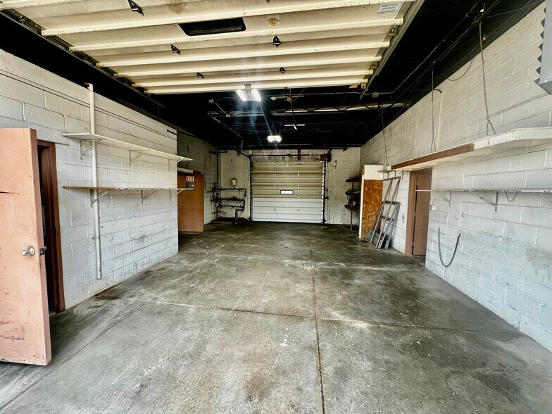More Photos Of 3470 Gilchrist Rd, Mogadore Warehouse For Sale