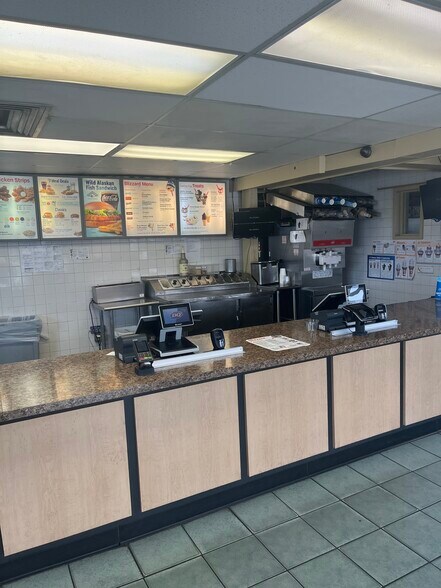 More Photos Of 902 3rd St N, Jacksonville Beach Fast Food For Sale