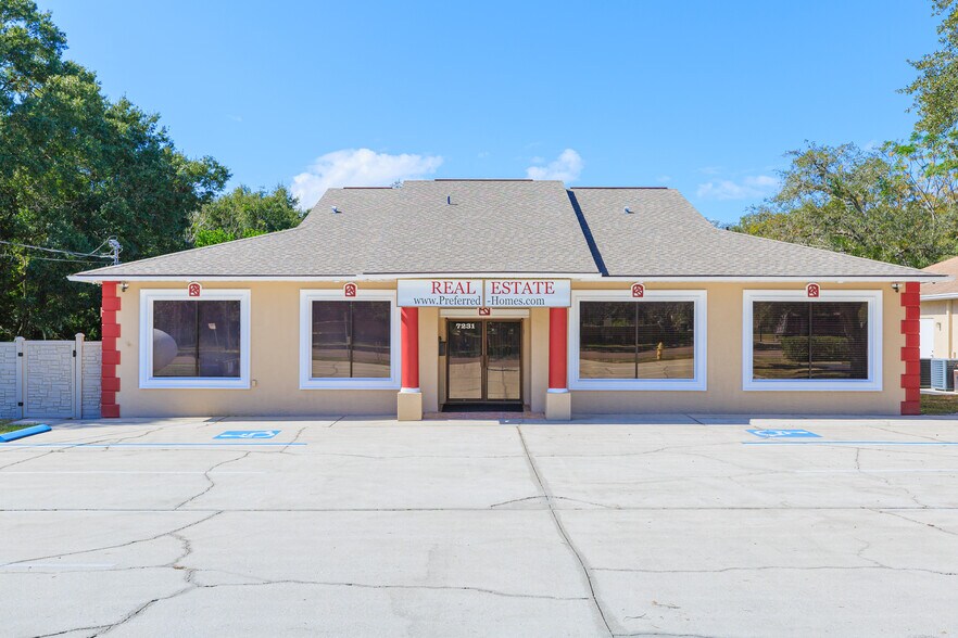 Primary Photo Of 7231 Little Rd, New Port Richey Office For Lease