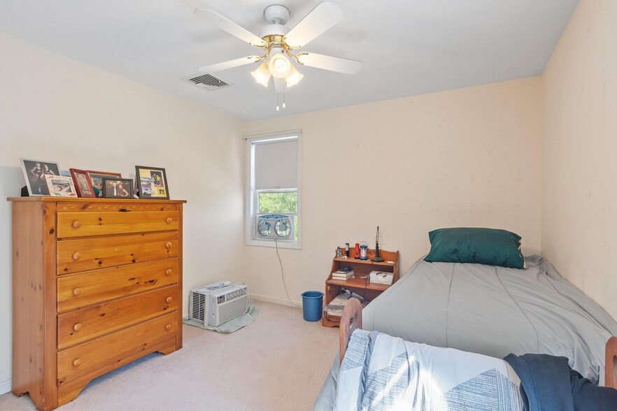 More Photos Of 50 N Spencer Rd, Spencer Garden Center For Sale