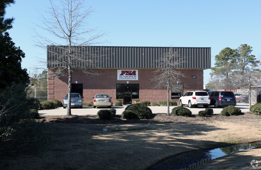 More Photos Of 1455 Commerce Pl, Myrtle Beach Flex For Lease