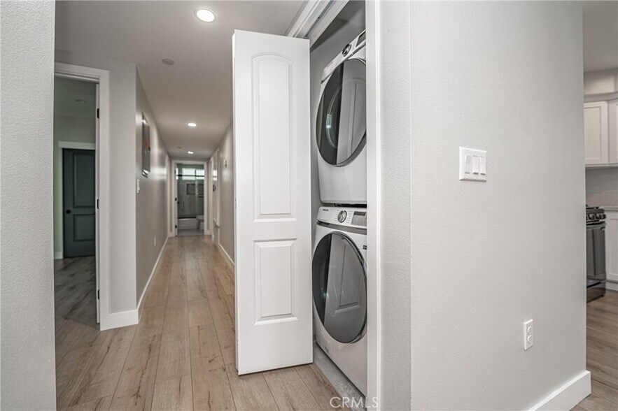 More Photos Of 433 W Gage Ave, Los Angeles Multifamily For Sale