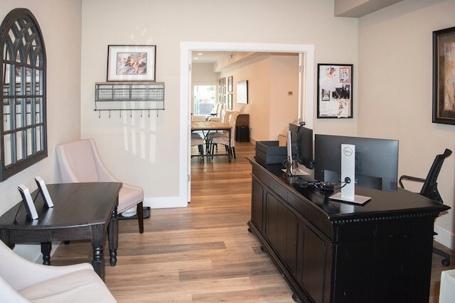 More Photos Of 1656 Main St, Sarasota Storefront Retail Office For Lease