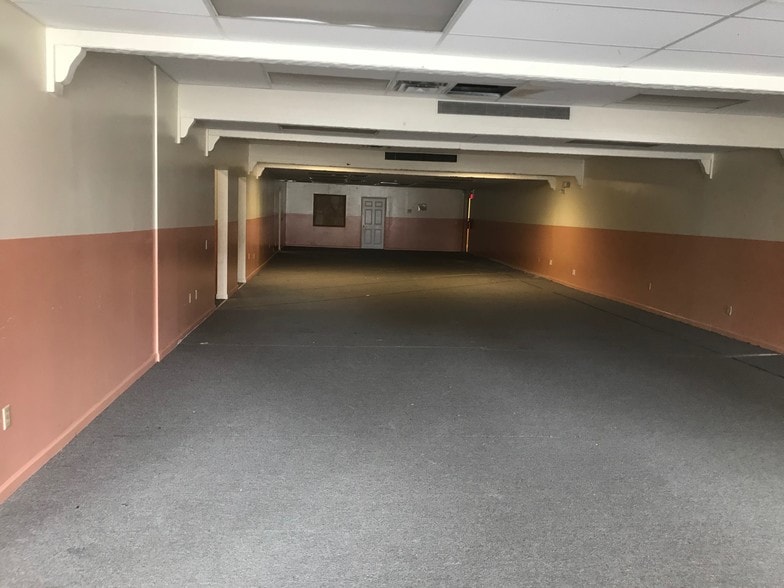 More Photos Of 466 N Salina St, Syracuse Apartments For Lease