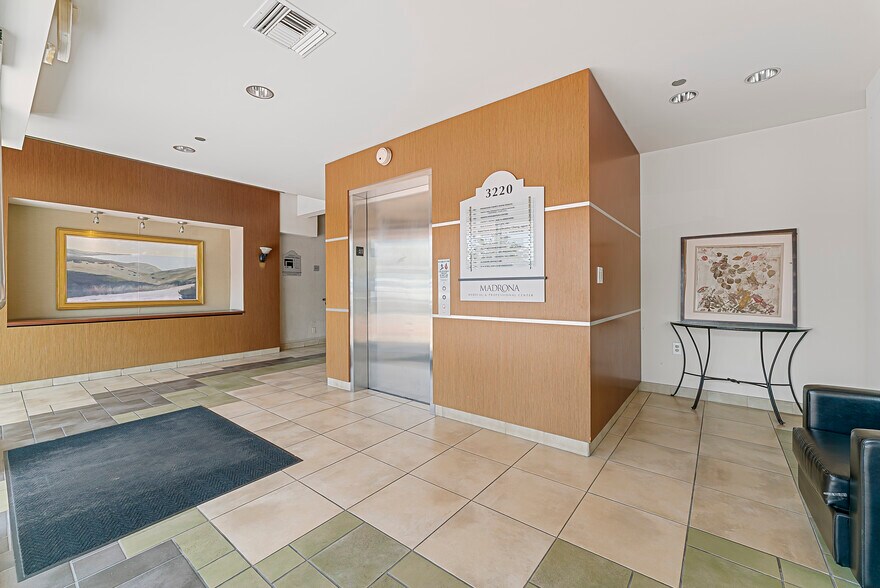 More Photos Of 3220 Sepulveda Blvd, Torrance Medical For Lease