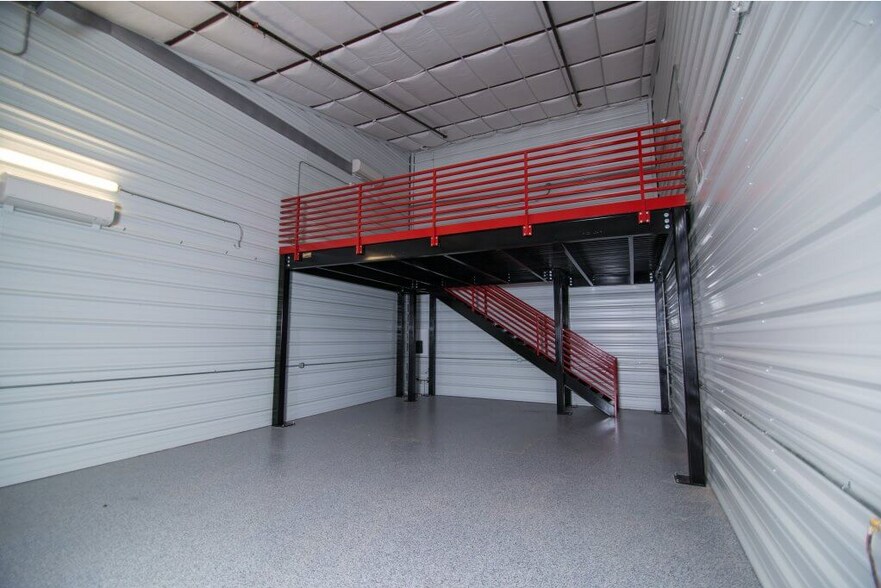 More Photos Of 1435 FM 1463 Rd, Katy Showroom For Sale