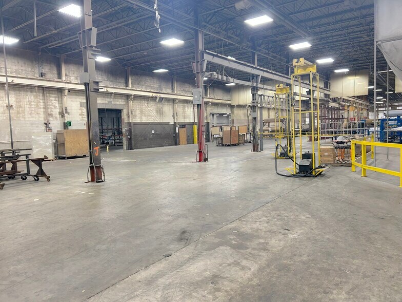 More Photos Of 1100 D I Dr, Elkhart Industrial For Sale