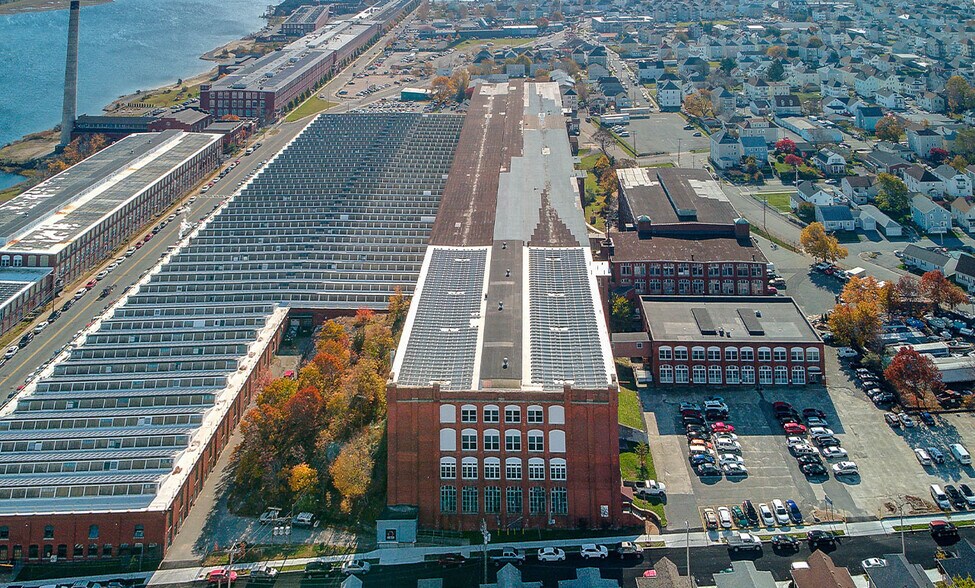 More Photos Of 27 Healy St, New Bedford Warehouse For Lease