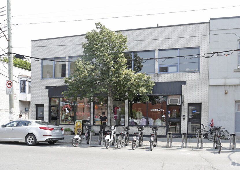 More Photos Of 266-276 Rue Saint-Viateur O, Montréal Storefront Retail Office For Lease