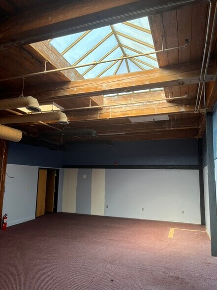 More Photos Of 50 Grove St, Salem Loft Creative Space For Lease