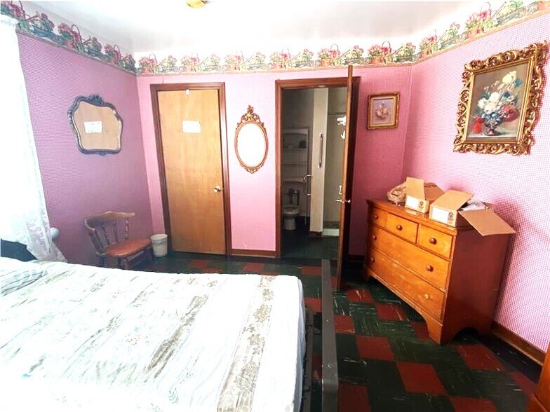 More Photos Of 697 Vanderbilt Rd, Connellsville Healthcare For Sale