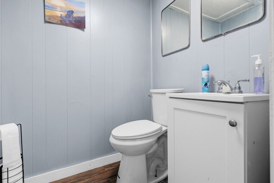 More Photos Of 11 Sheridan St, Dartmouth Industrial For Sale