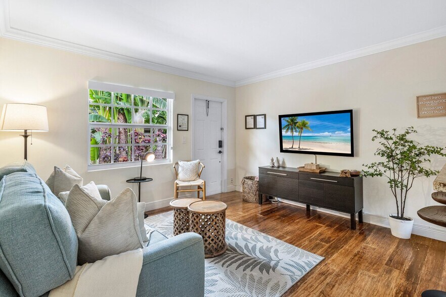 More Photos Of 615-617 NE 9th Ave, Fort Lauderdale Apartments For Sale