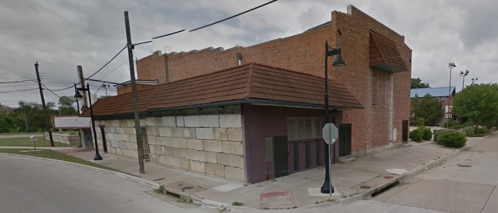 More Photos Of 1100 Fabons St, Fort Worth Religious Facility For Sale