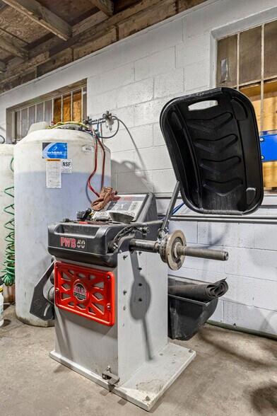 More Photos Of 2401 Fort St, Trenton Warehouse For Sale