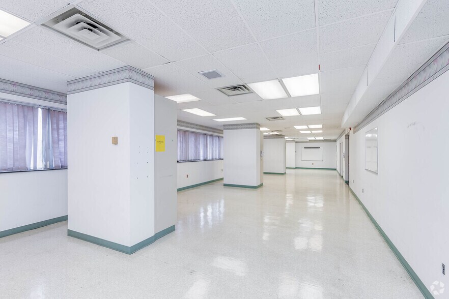More Photos Of 651 Fourth Ave, New Kensington Hospital For Sale