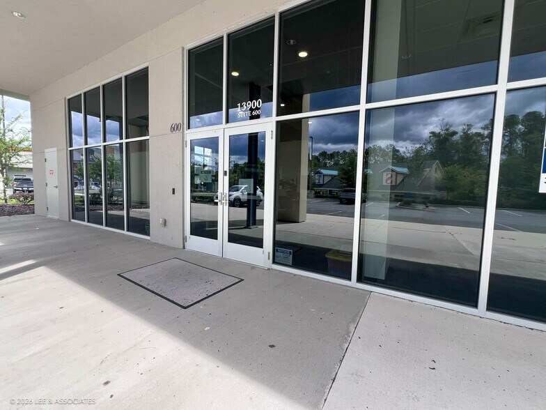 More Photos Of 13900 Tech City Cir, Alachua Light Distribution For Lease