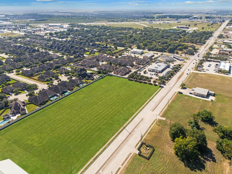 More Photos Of BF Terry Blvd & Town Center Blvd, Rosenberg Land For Sale