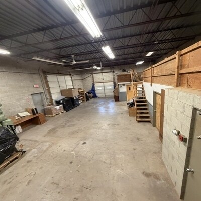 More Photos Of 7 Lordship Rd, East Granby Light Manufacturing For Lease