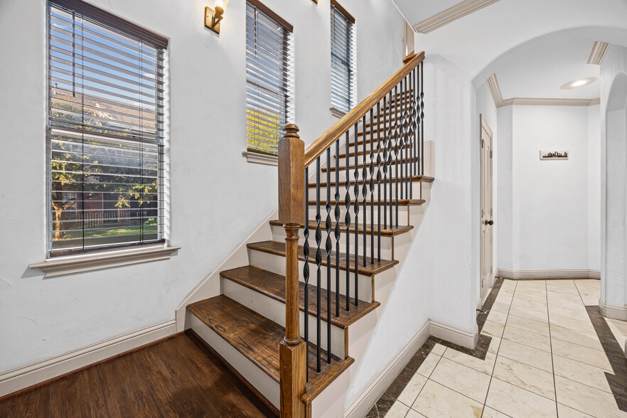 More Photos Of 5100 Mission Ave, Dallas Apartments For Sale