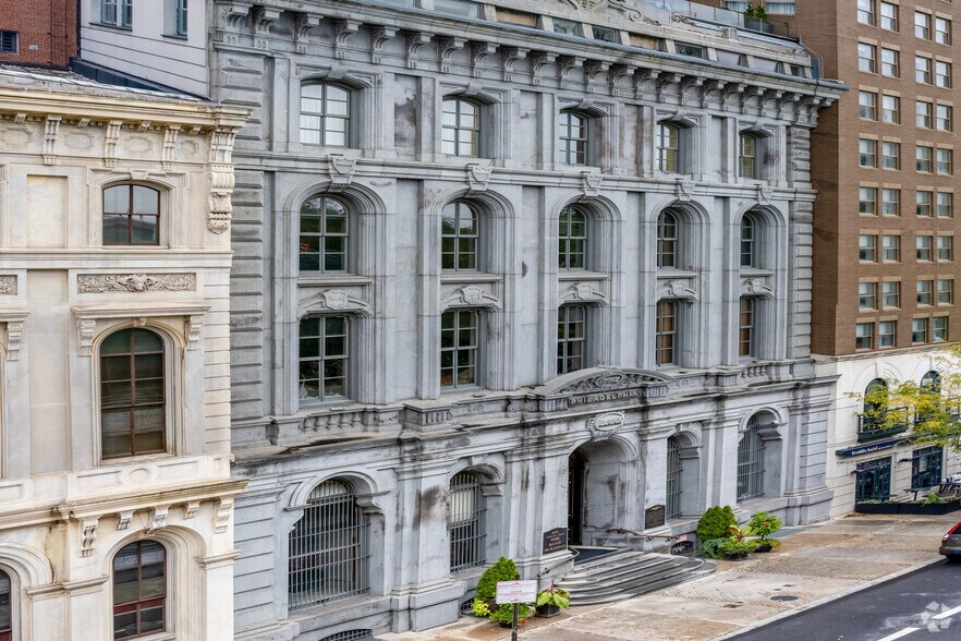 More Photos Of 421 Chestnut St, Philadelphia Apartments For Lease