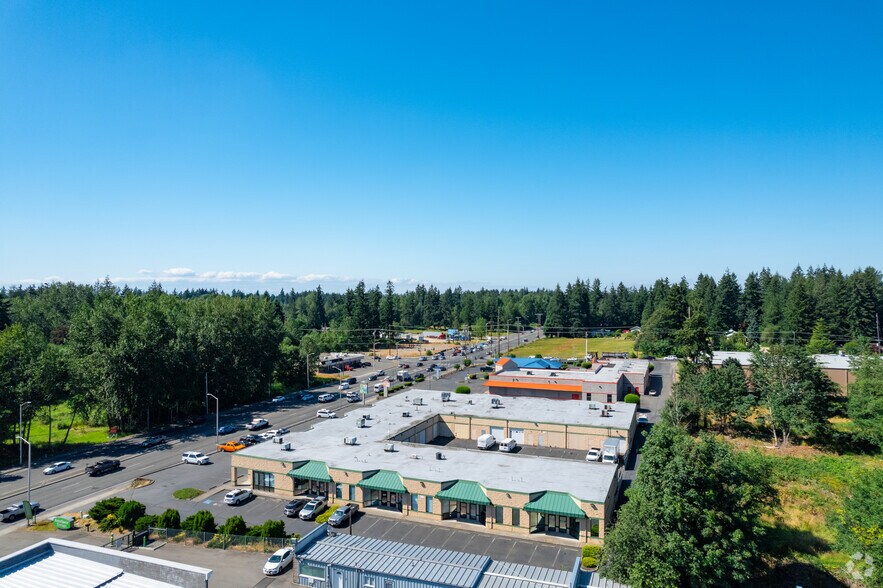 More Photos Of 12815 Canyon Rd E, Puyallup Office For Lease