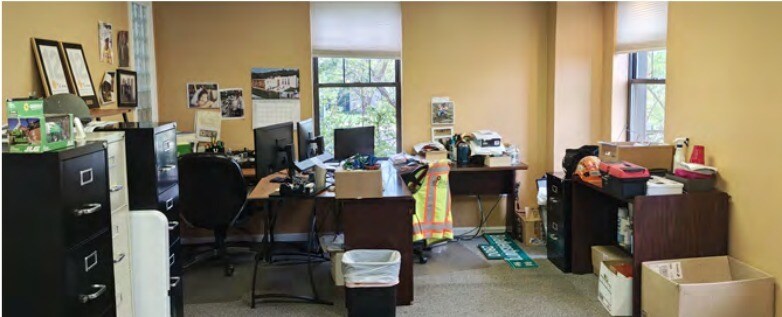 More Photos Of 2808 Douglas St NE, Washington Office For Sale