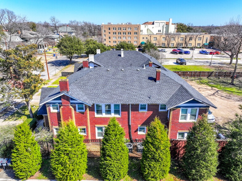 More Photos Of 4112-4114 Junius St, Dallas Apartments For Sale