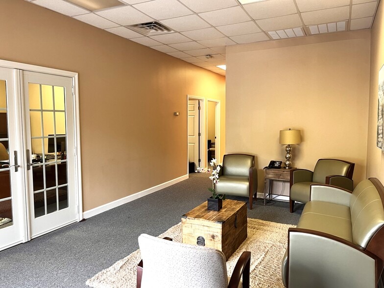 More Photos Of 7300-7314 Vanclaybon Dr, Apex Light Distribution For Lease