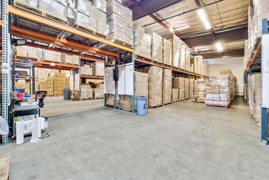 More Photos Of 2664 Stingle Ave, Rosemead Manufacturing For Lease