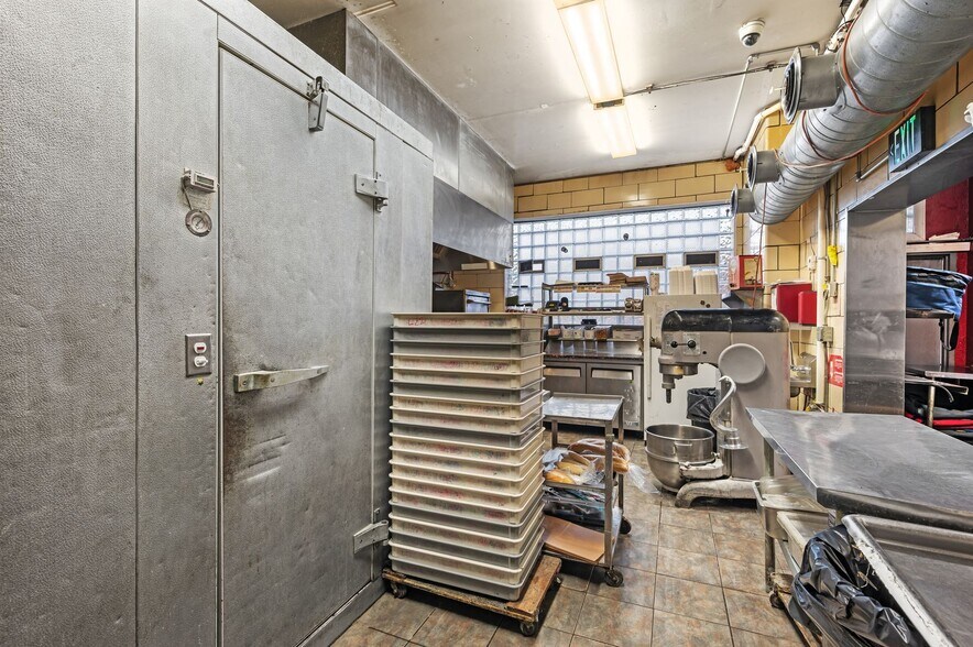 More Photos Of 169 W Main St, Monongahela Storefront Retail Residential For Sale