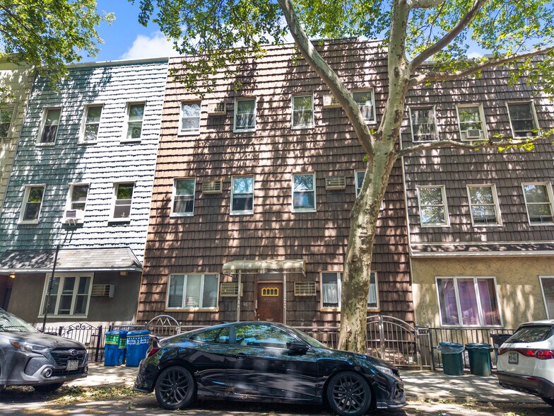 More Photos Of 115 Withers St, Brooklyn Apartments For Sale