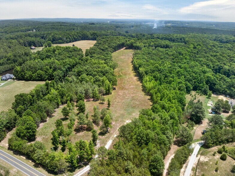 Primary Photo Of 11202 Rougemont Rd, Bahama Land For Sale