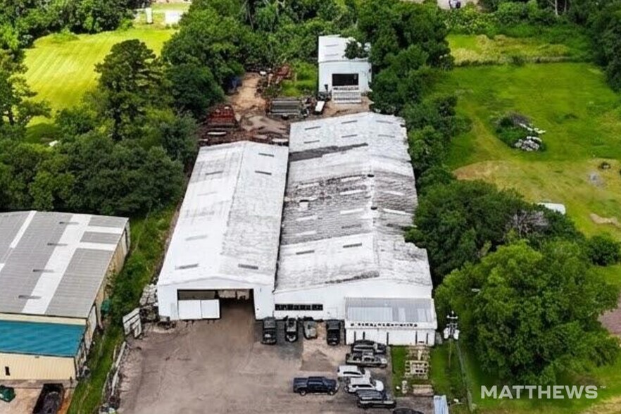 More Photos Of 13835 Chrisman Rd, Houston Warehouse For Sale