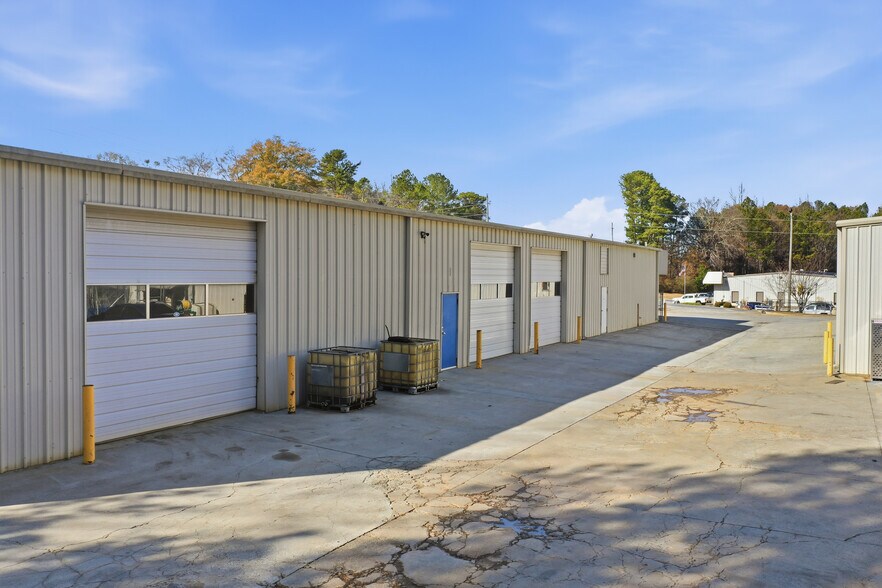 More Photos Of , Marietta Unknown For Sale