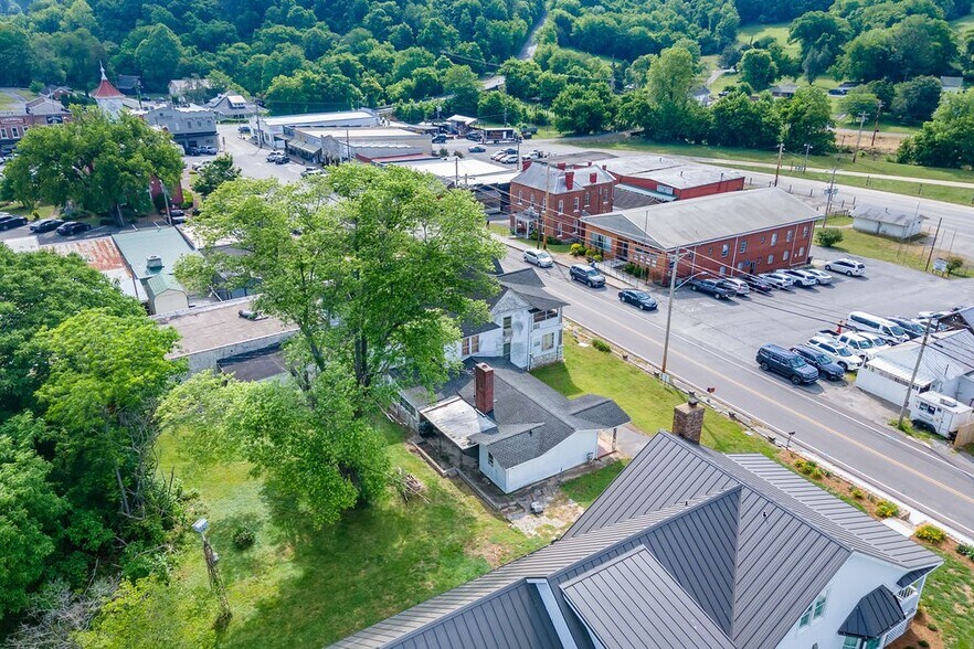 More Photos Of 250 Main St, Lynchburg Land For Sale