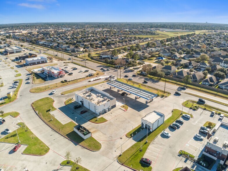 More Photos Of 21810 Kuykendahl Rd, Spring Service Station For Sale
