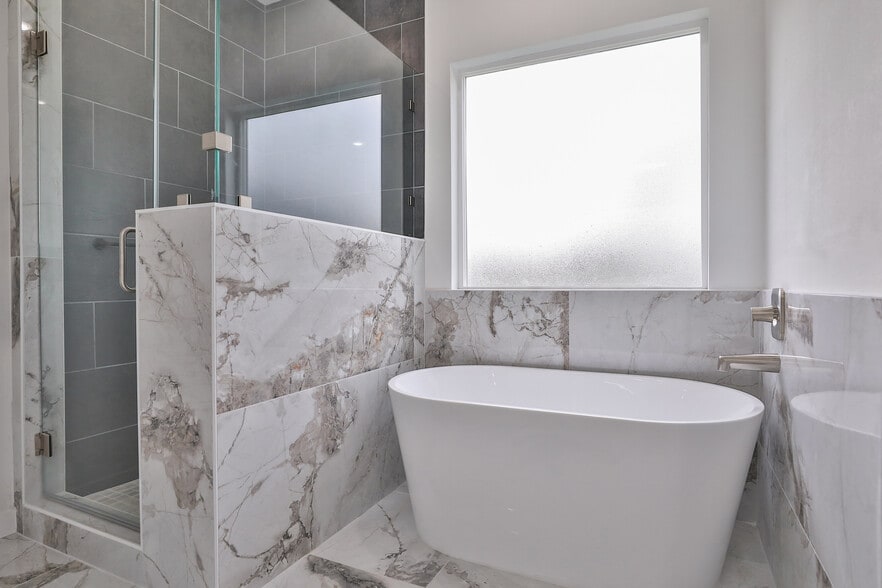 More Photos Of 9339 Lavender St, Houston Apartments For Sale