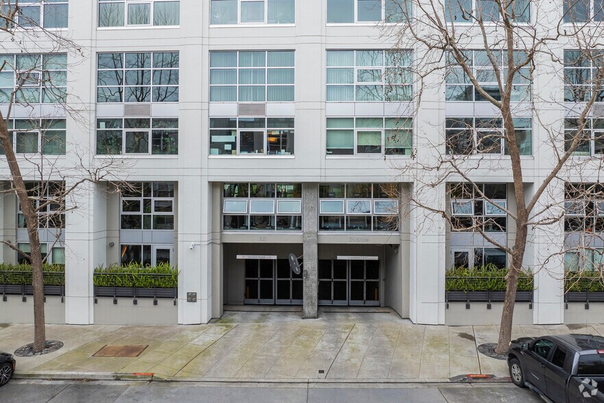 More Photos Of 200 Brannan St, San Francisco Apartments For Sale