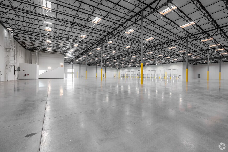 More Photos Of 10840 Norwalk Blvd, Santa Fe Springs Unknown For Lease