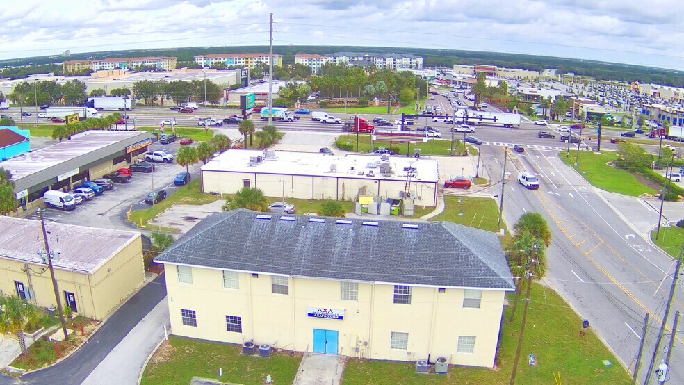More Photos Of 43344 Highway 27, Davenport Coworking Space