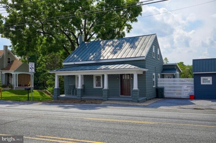 More Photos Of 938 Lititz Pike, Lititz Flex For Sale