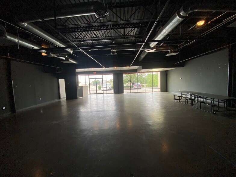 More Photos Of 201-205-245 Columbia Mall Blvd, Columbia Unknown For Lease