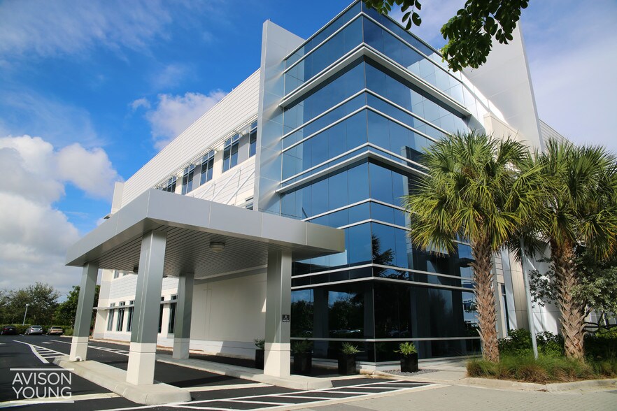 More Photos Of 1905 NW Corporate Blvd, Boca Raton Unknown For Lease