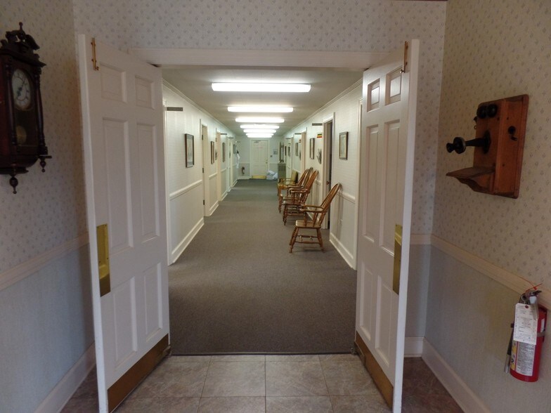 More Photos Of 316 E Harper St, Troy Medical For Sale