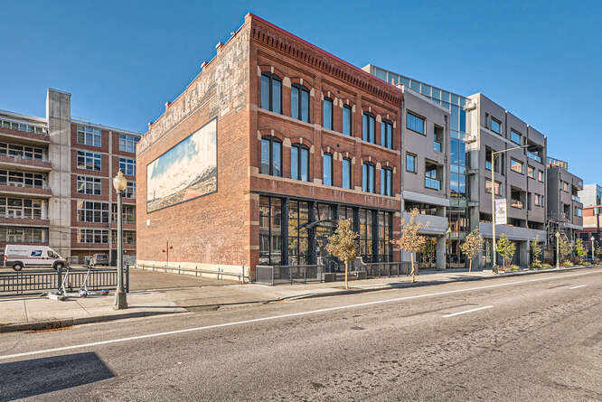 More Photos Of 1725 Blake St, Denver Office For Lease