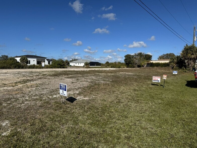 More Photos Of ,  Unknown For Sale