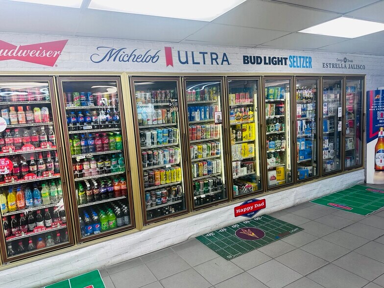 More Photos Of 4601 N 12th St, Phoenix Convenience Store For Sale